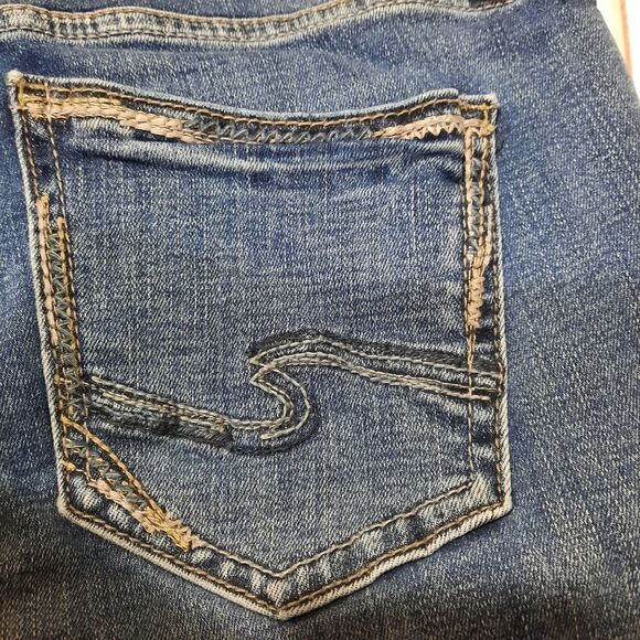 Silver Jean Co Jeans ladies size 28 Suki Skinny - Picture 5 of 9
